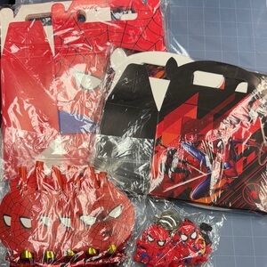 Spider-Man Party Favor Set - Red and Black